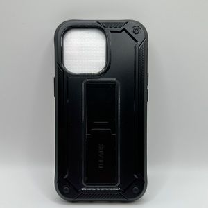 iPhone 13 Pro Case w built in stand